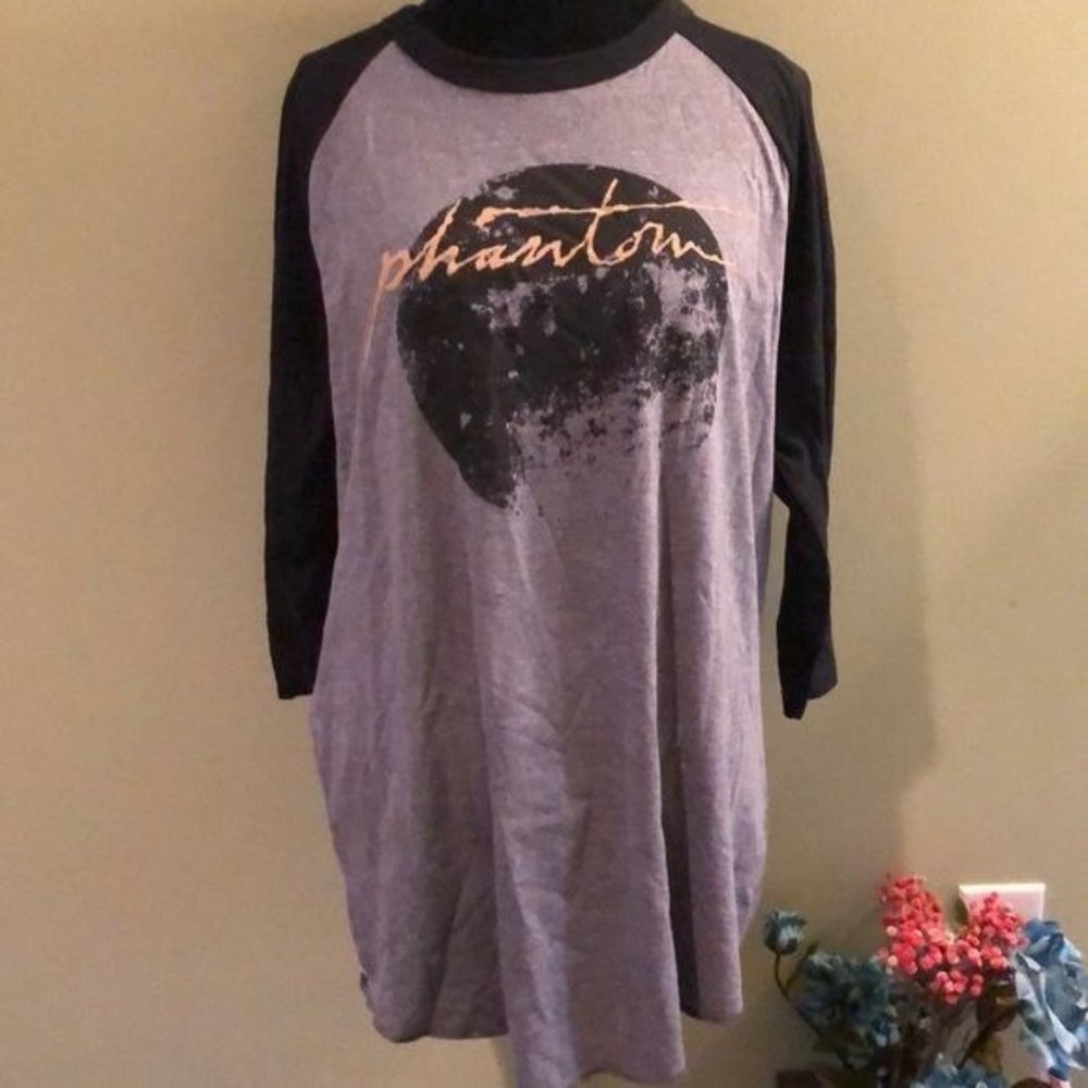 NWOT Men’s Phantom Shirt XLarge